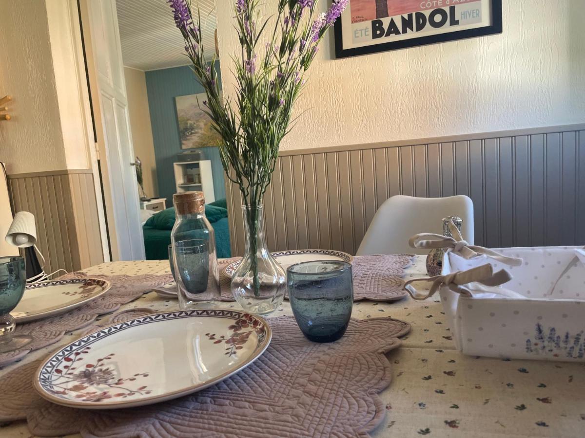 Bandol: Elegant Et Cosy 2 Pieces, Proche Ville Et Plage Dış mekan fotoğraf